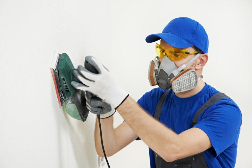 Painting Safety: 6 Tips to Avoid Hazards