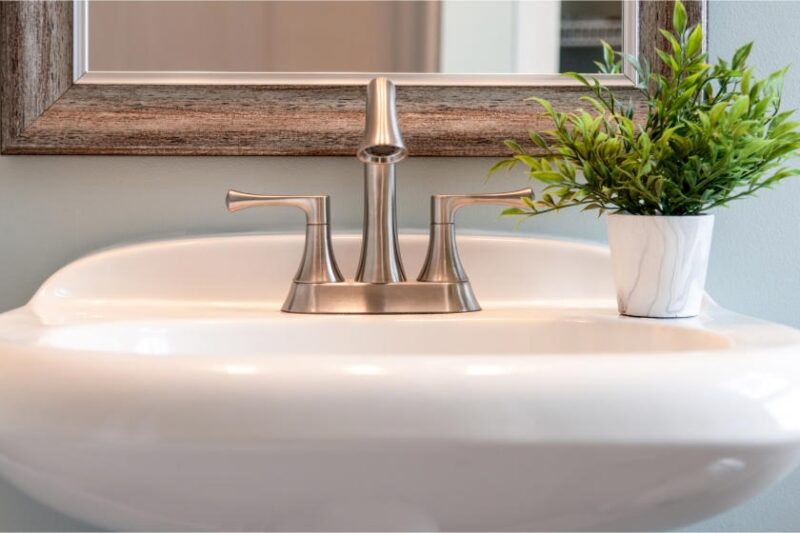 How to Repair a Ceramic or Porcelain Sink