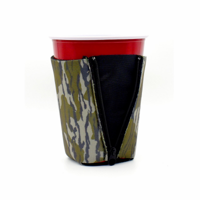 Mossy Oak Bottomland Magnetic Can Koozie - True Value Hardware