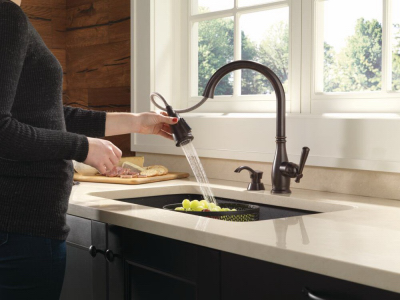 Delta 19962Z-RBSD-DST Charmaine Single-Handle retailer Pull-Down Sprayer Kitchen Faucet w